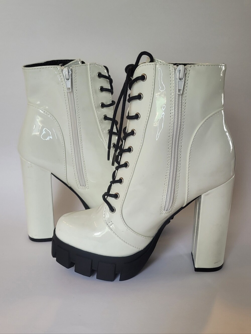 SHEIN White Patent Chunky Goth Platform Boots Size 7 (Fits Size 6)